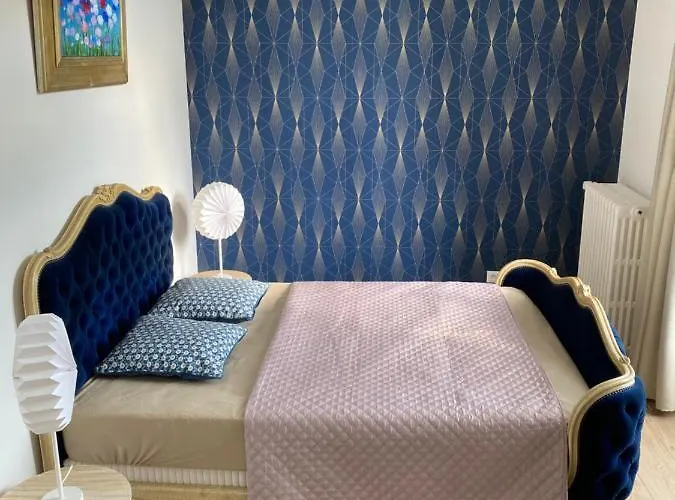 Chateau De St-fulgent, Le Parc Appartement