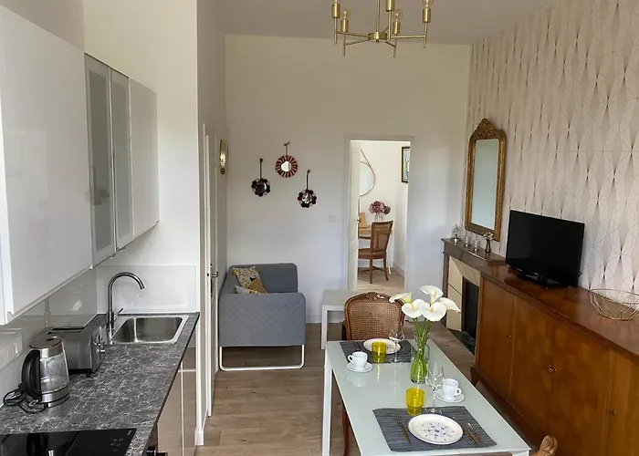 Chateau De St-fulgent, Le Parc Appartement Saint-Fulgent